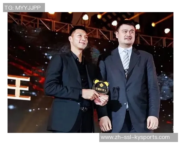 姚明的篮球传奇之路从青涩少年到国际巨星的辉煌历程 姚明的篮球传奇之路从青涩少年到国际巨星的辉煌历程