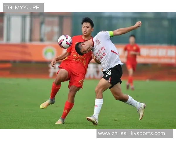 新疆天山雪豹足球俱乐部奋勇争先助力足球事业发展与青少年培养新篇章